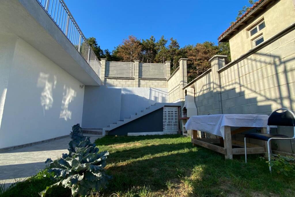 Lola Seaview Guest House. Уютный Домик В Варне Varna Exterior photo